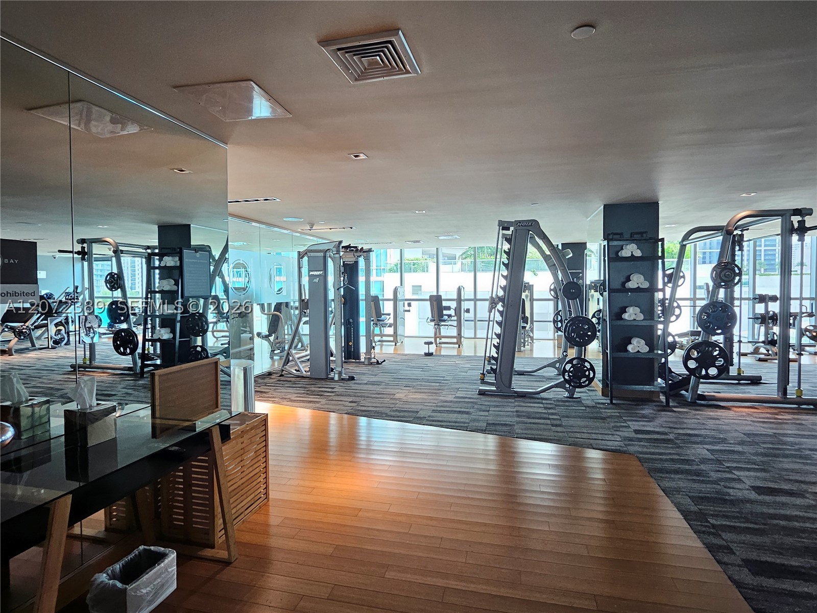 900 Biscayne Blvd #4210, Miami FL 33132