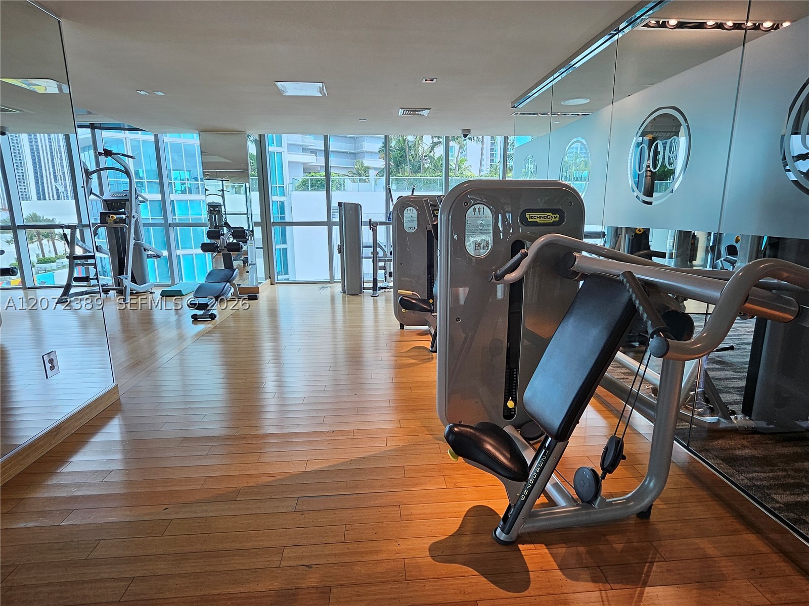 900 Biscayne Blvd #4210, Miami FL 33132