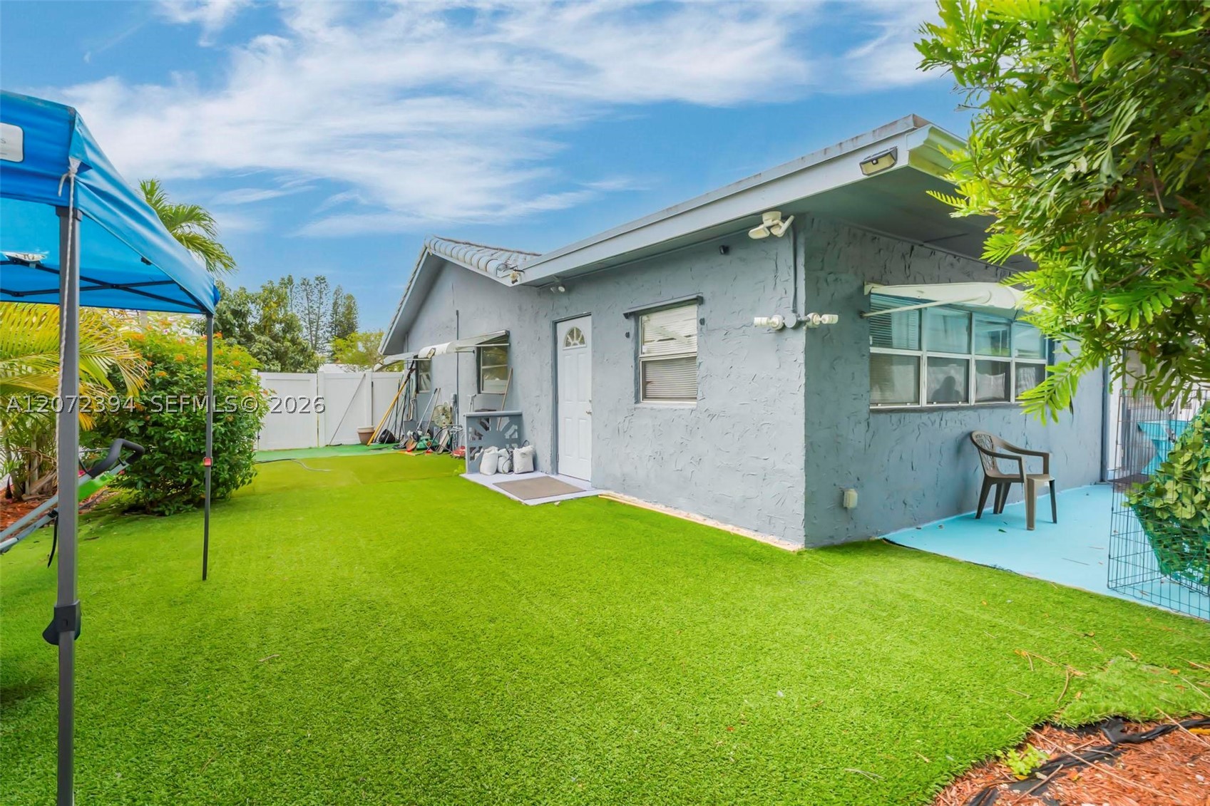 7211 NW 76th St, Tamarac FL 33321