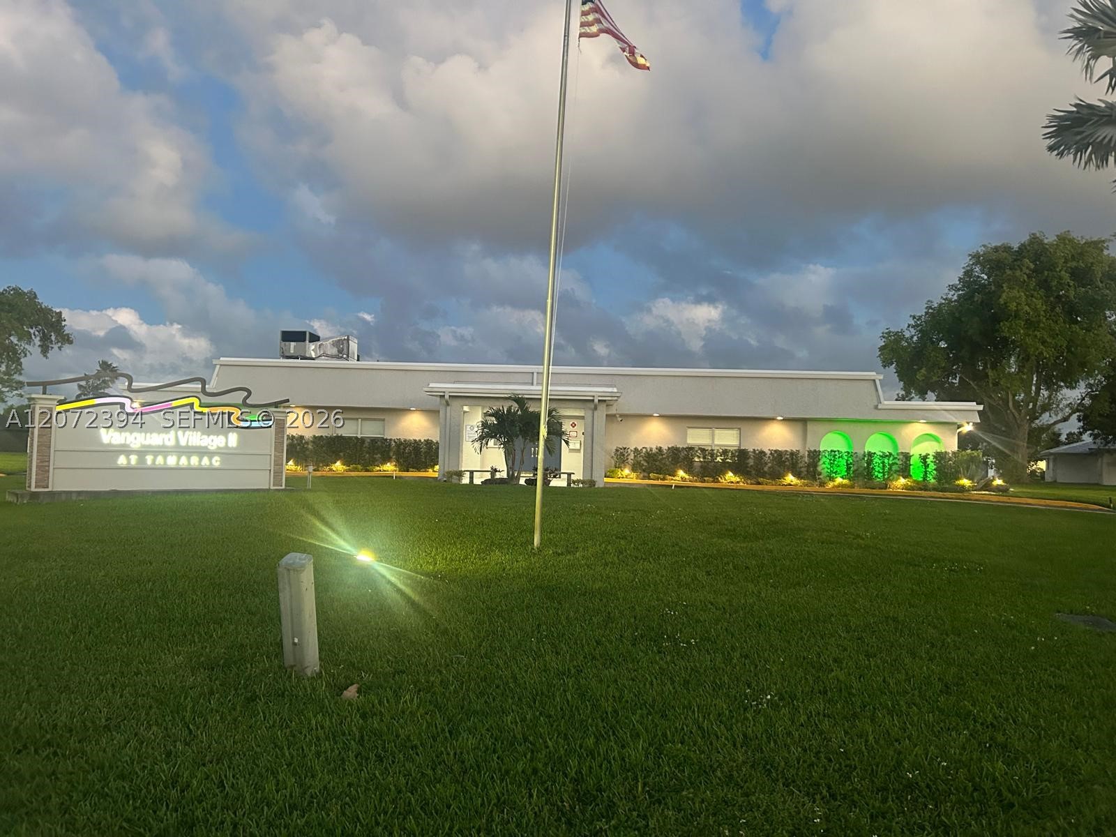7211 NW 76th St, Tamarac FL 33321