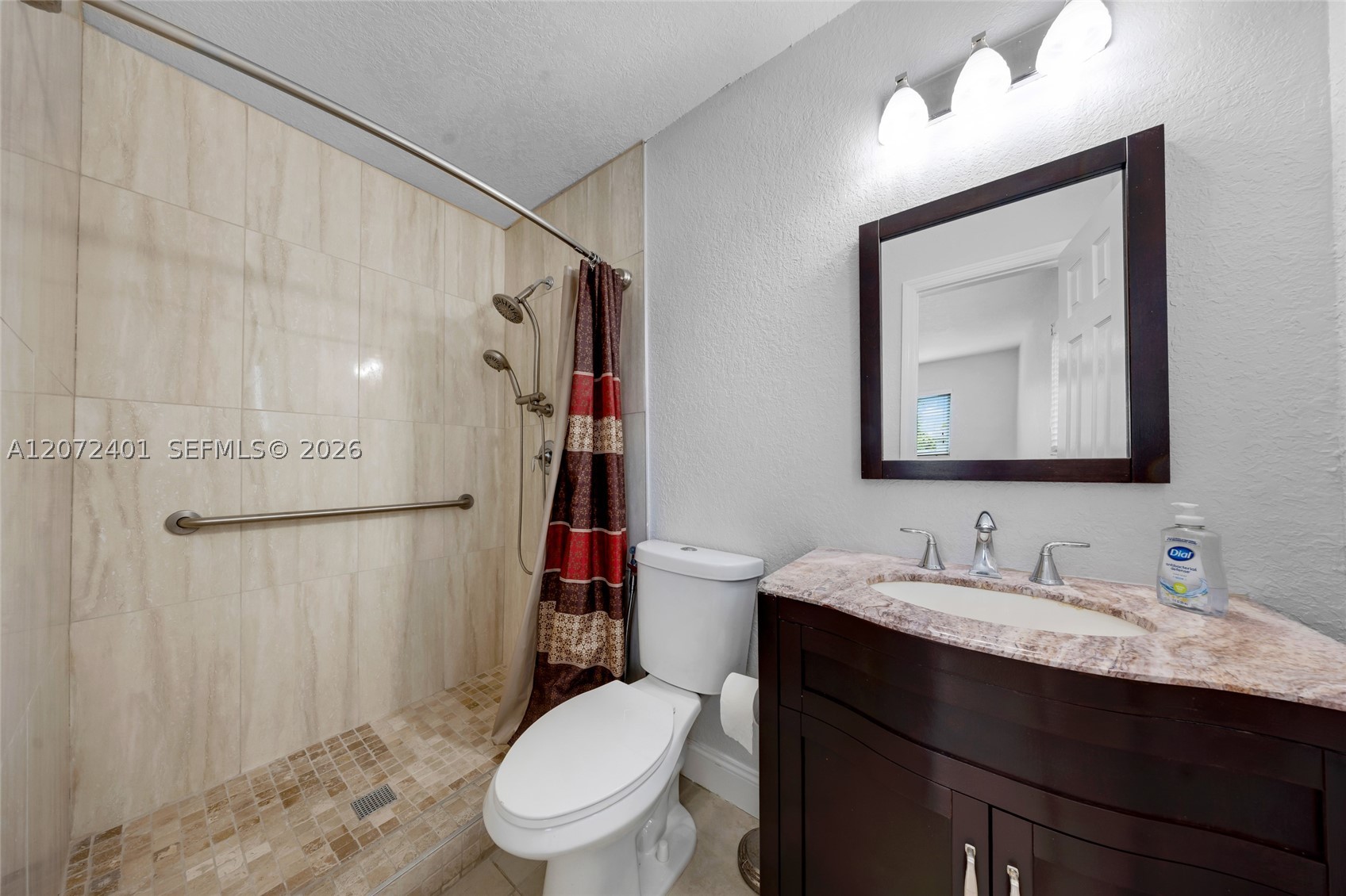 8801 SW 17th St, Miami FL 33165