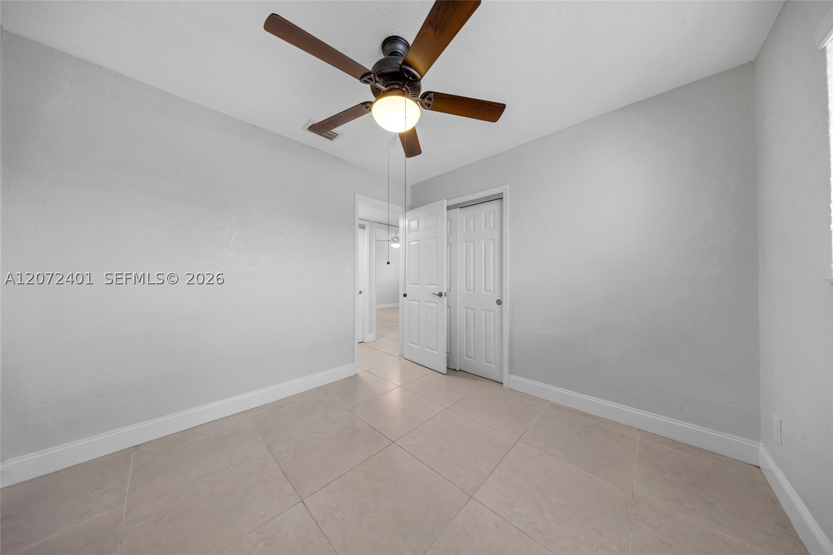 8801 SW 17th St, Miami FL 33165
