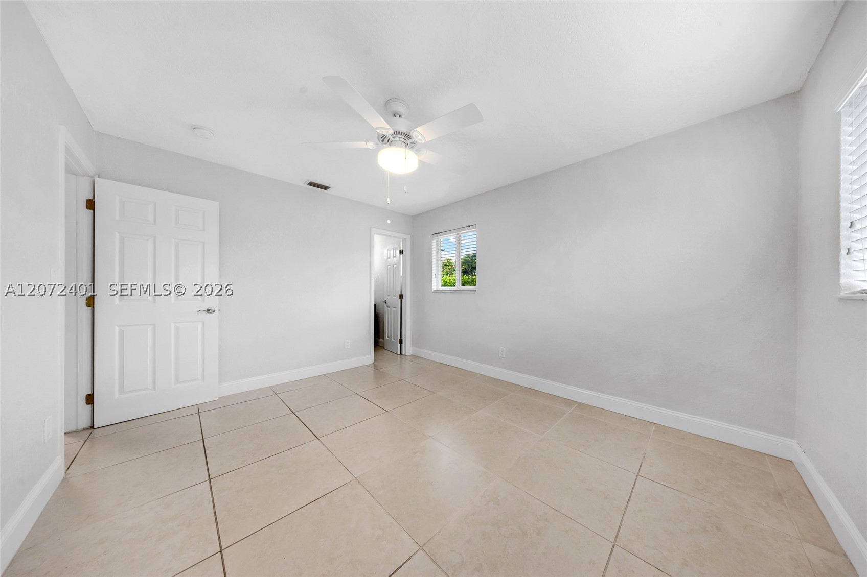 8801 SW 17th St, Miami FL 33165