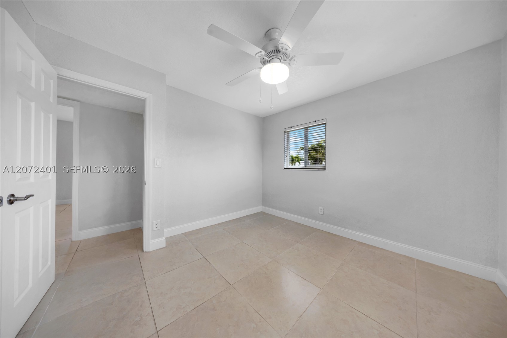 8801 SW 17th St, Miami FL 33165