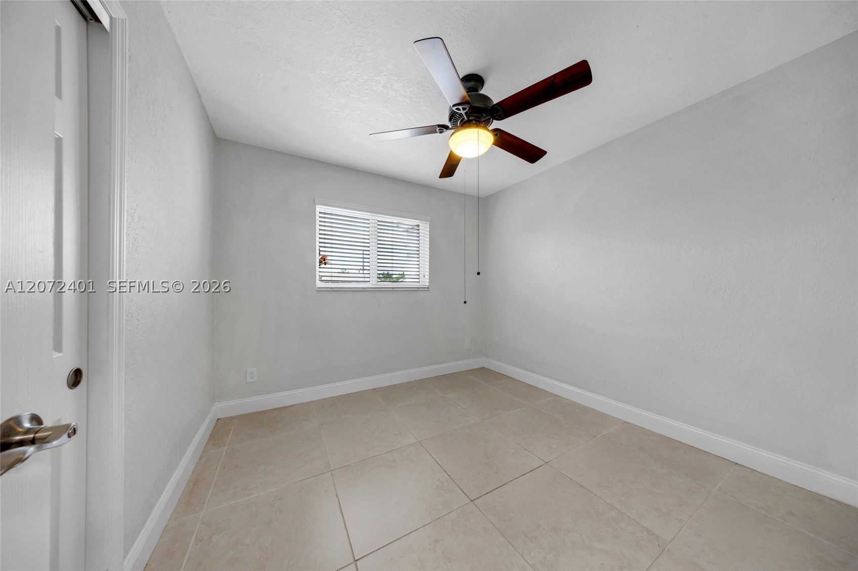 8801 SW 17th St, Miami FL 33165