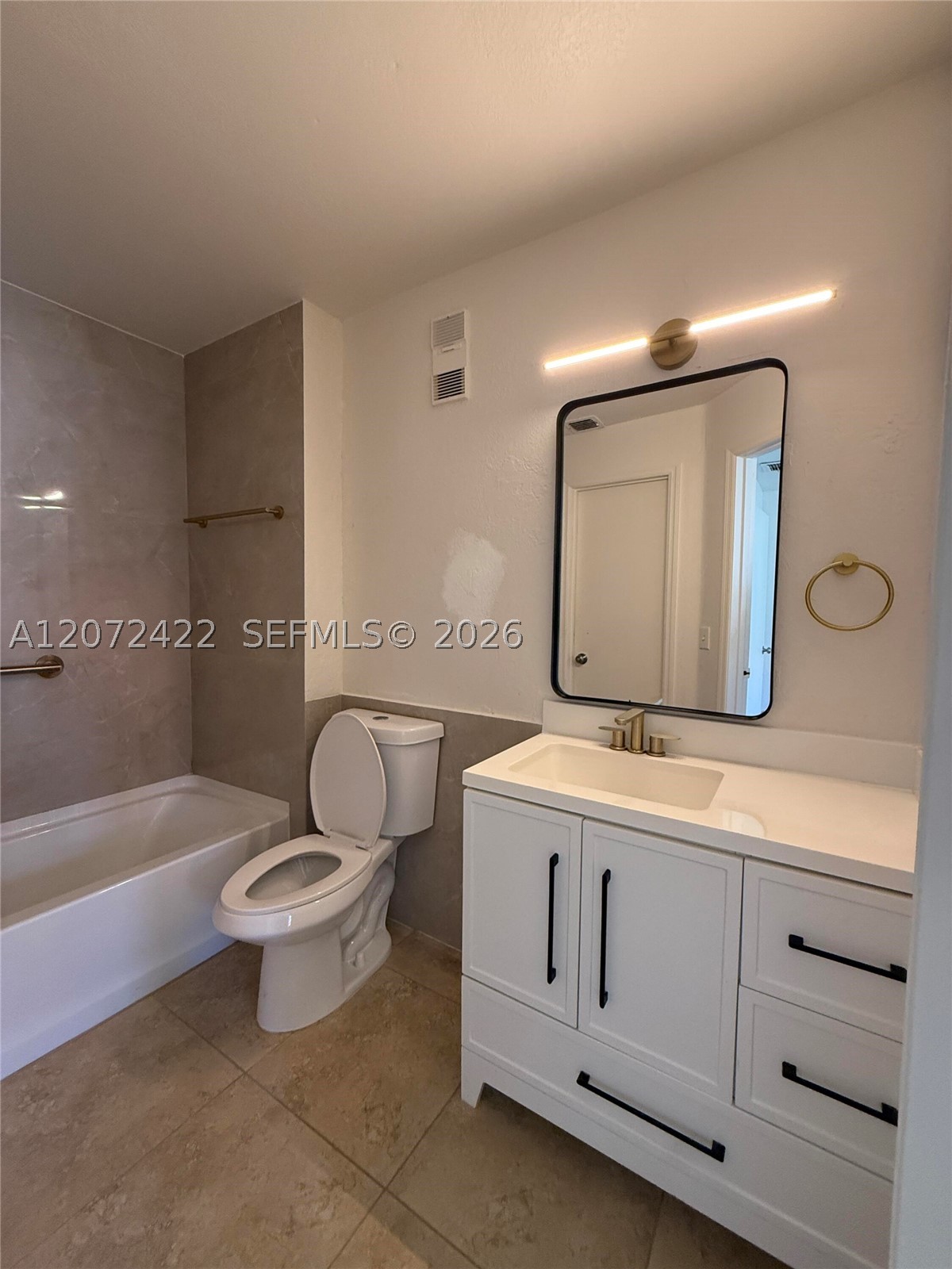 3450 N Pinewalk Dr N #421, Margate FL 33063