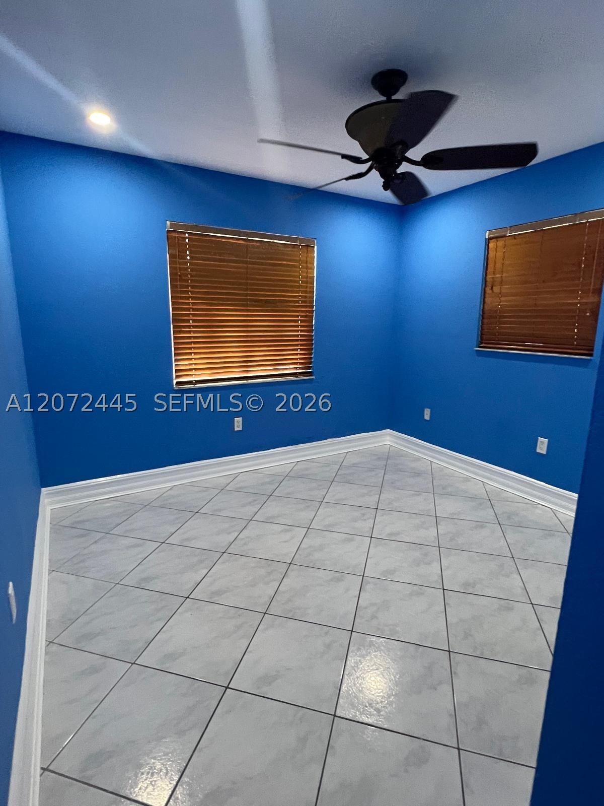 6978 W 25th Ave, Hialeah FL 33016