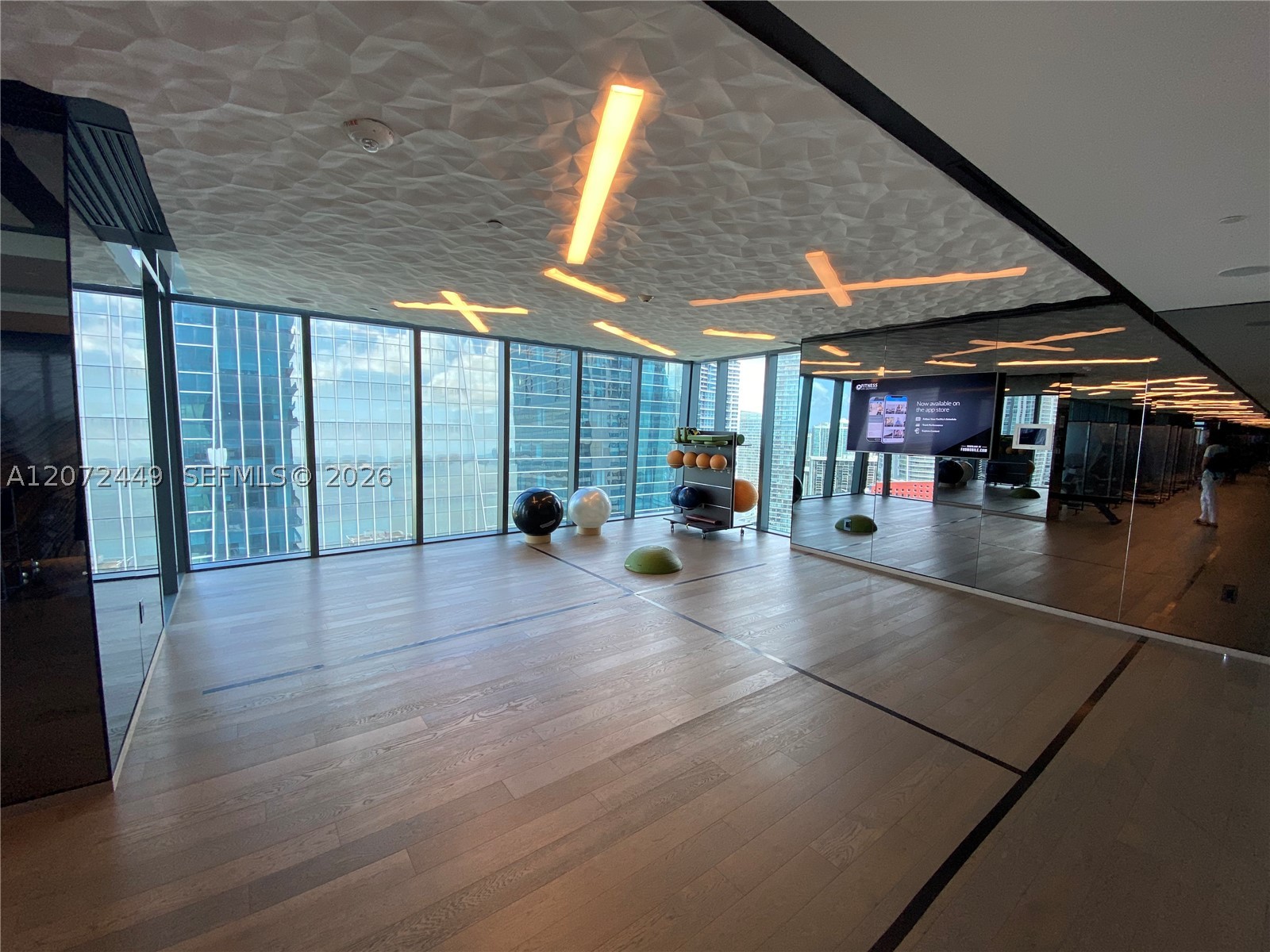 1451 Brickell Ave #2501, Miami FL 33131