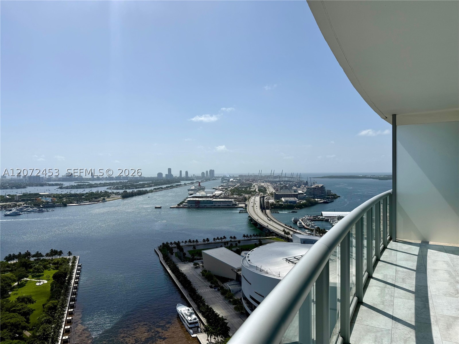 888 Biscayne Blvd #3611, Miami FL 33132