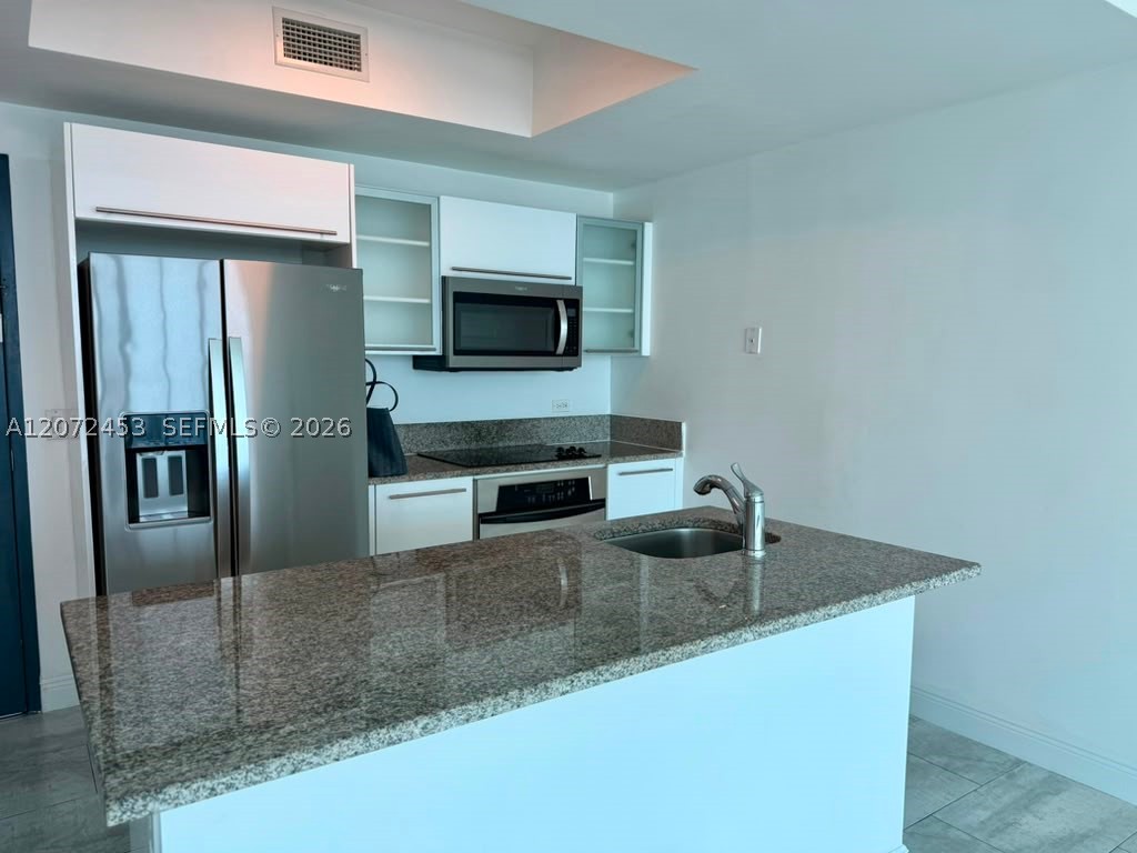 888 Biscayne Blvd #3611, Miami FL 33132