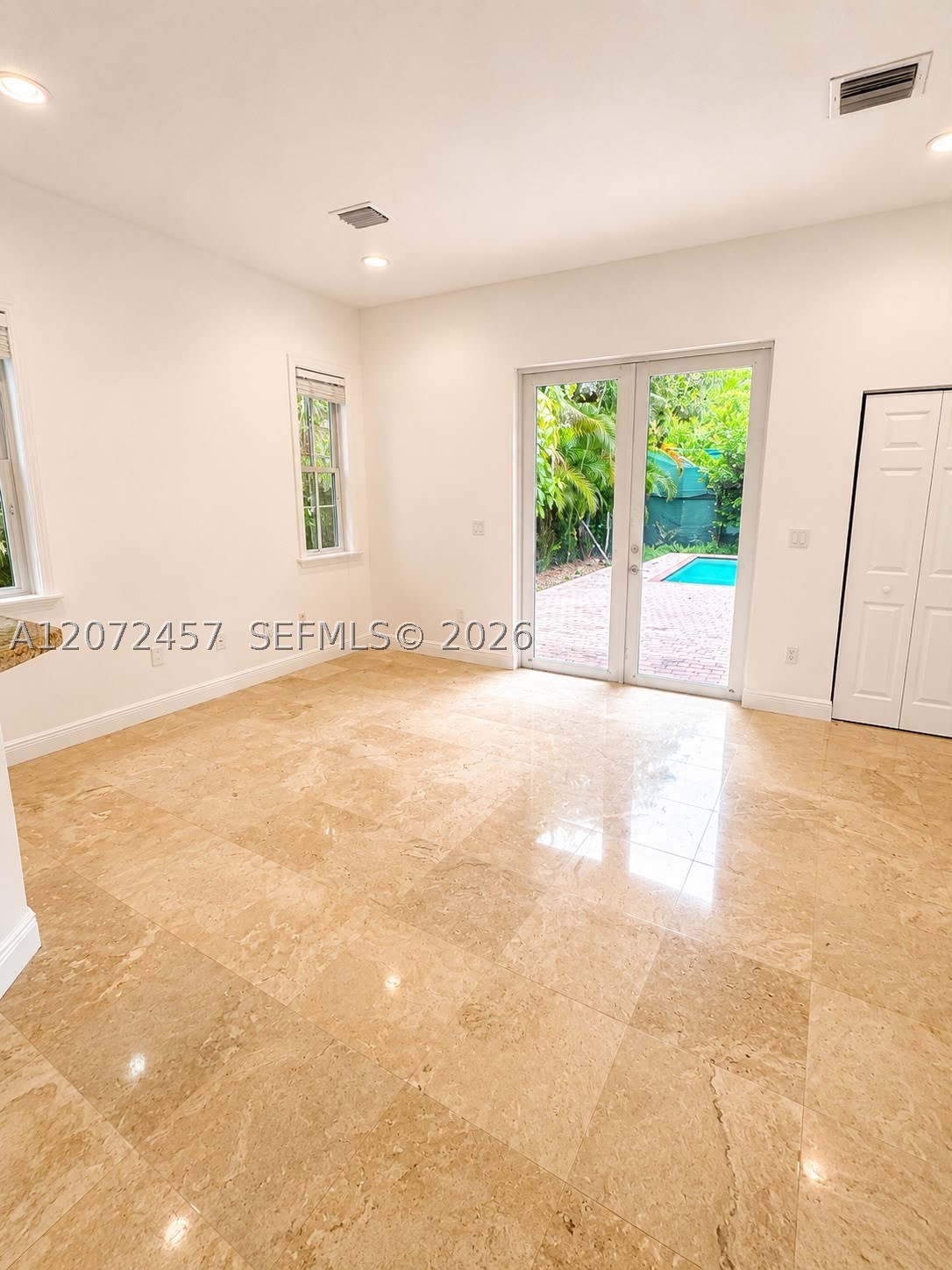 2286 SW 16th Ct #2286, Miami FL 33145