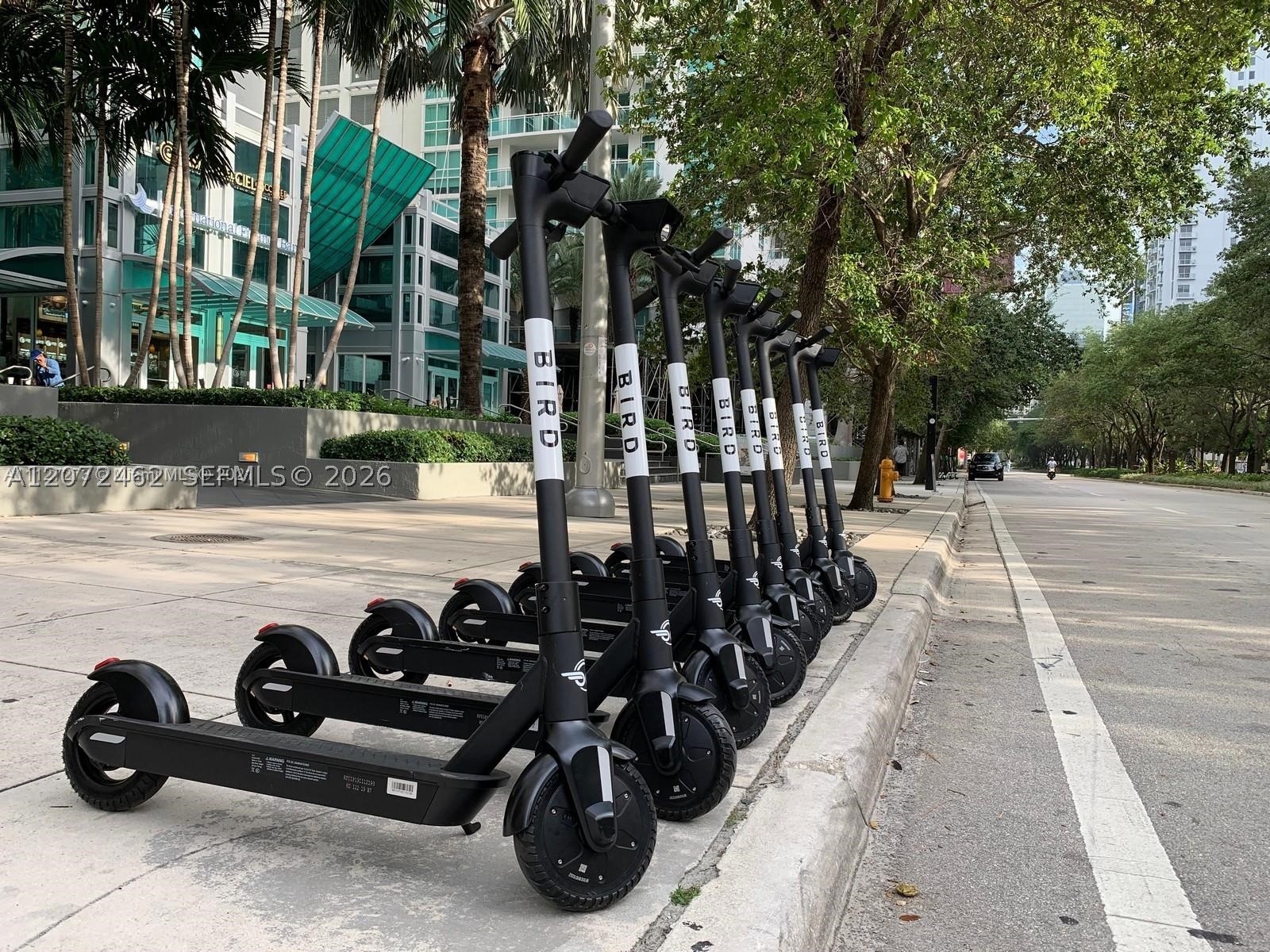 951 Brickell Ave #3403, Miami FL 33131