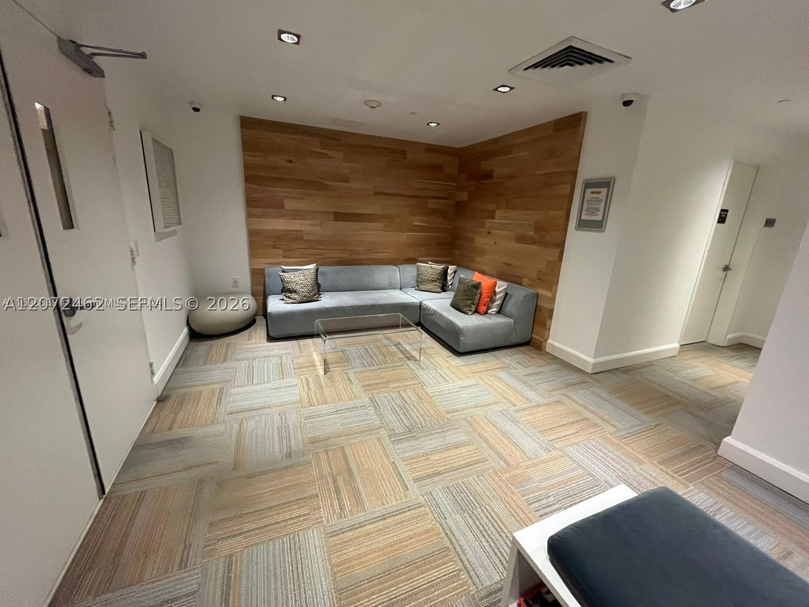 951 Brickell Ave #3403, Miami FL 33131