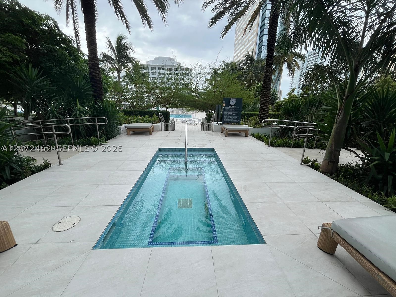 951 Brickell Ave #3403, Miami FL 33131