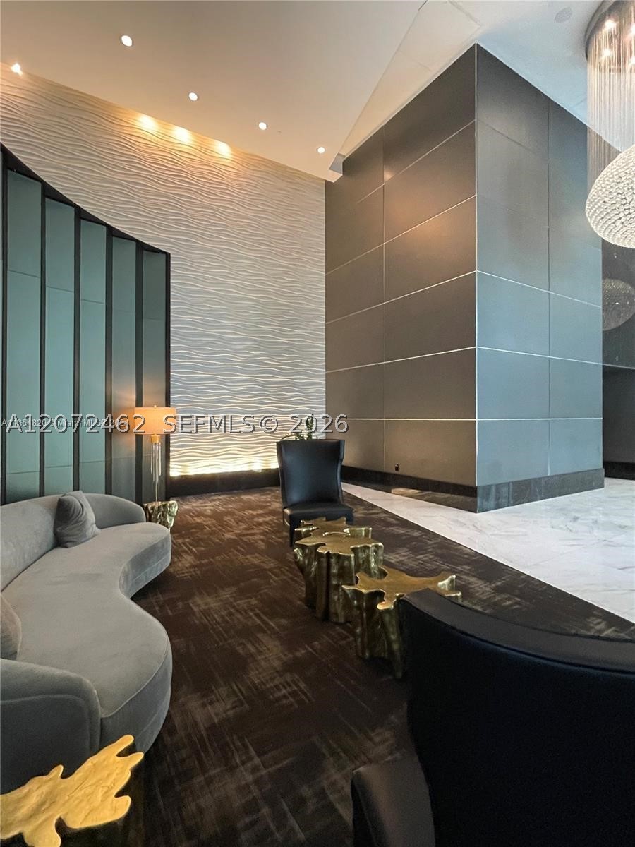 951 Brickell Ave #3403, Miami FL 33131