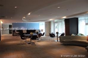 951 Brickell Ave #3403, Miami FL 33131