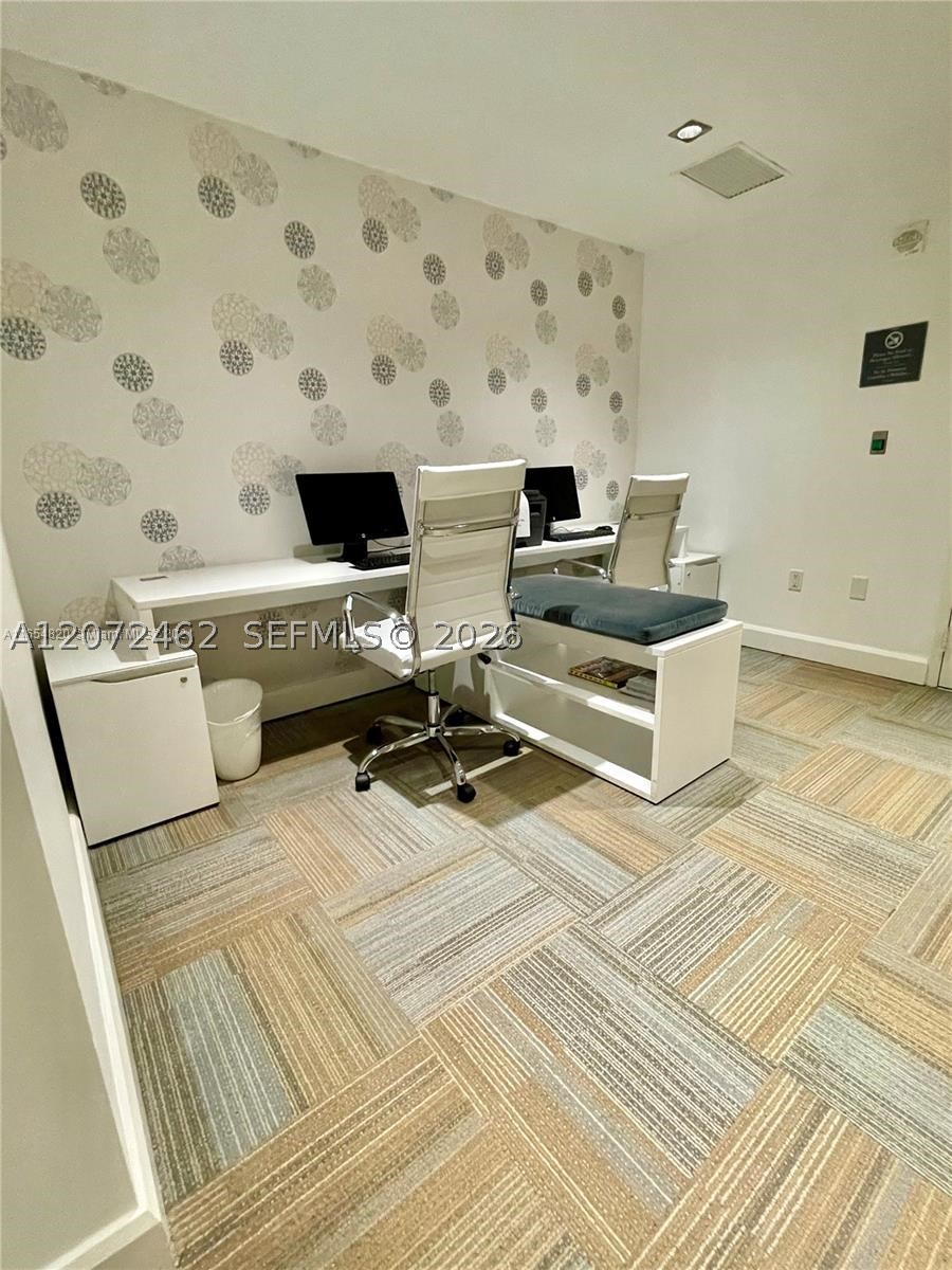 951 Brickell Ave #3403, Miami FL 33131
