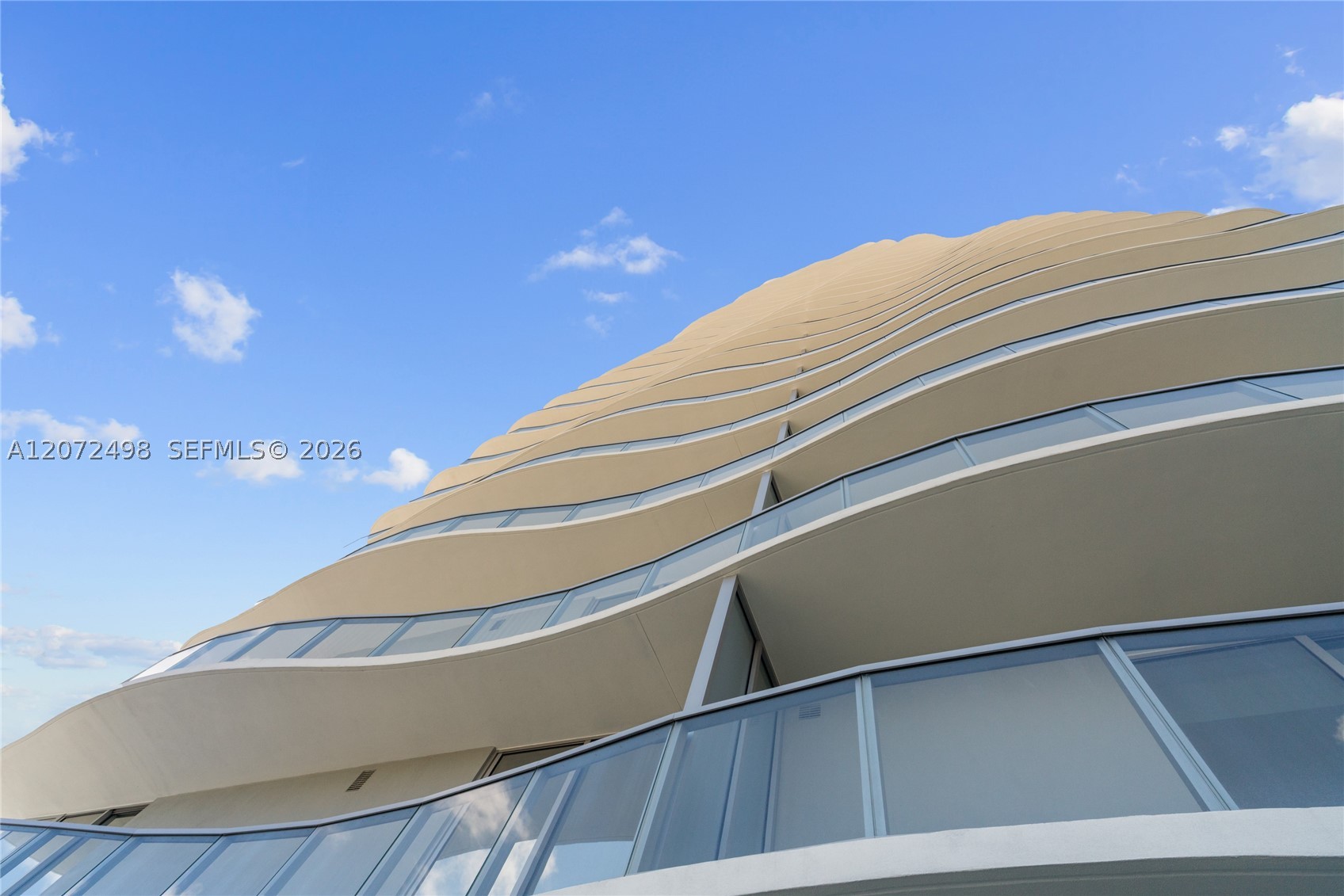 1400 Biscayne Blvd #4206, Miami FL 33132