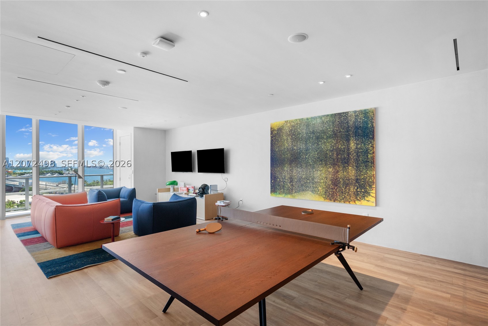 1400 Biscayne Blvd #4206, Miami FL 33132
