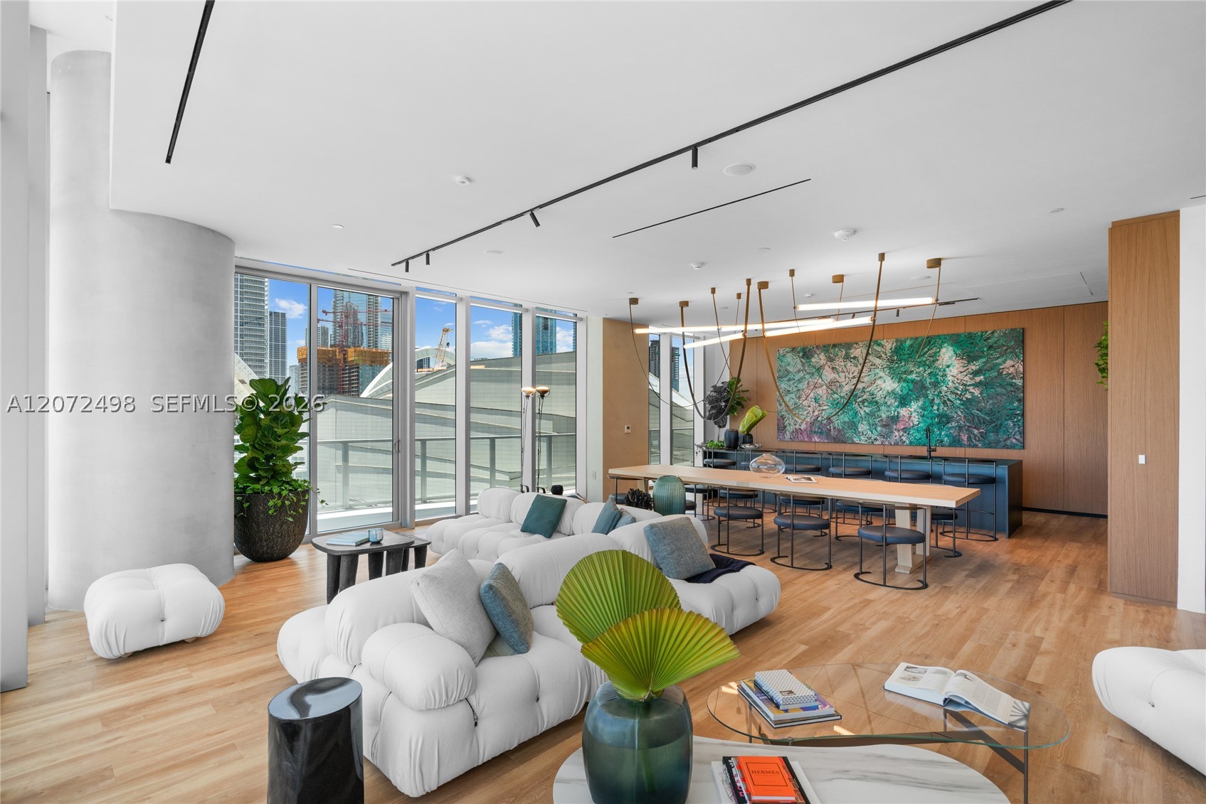 1400 Biscayne Blvd #4206, Miami FL 33132