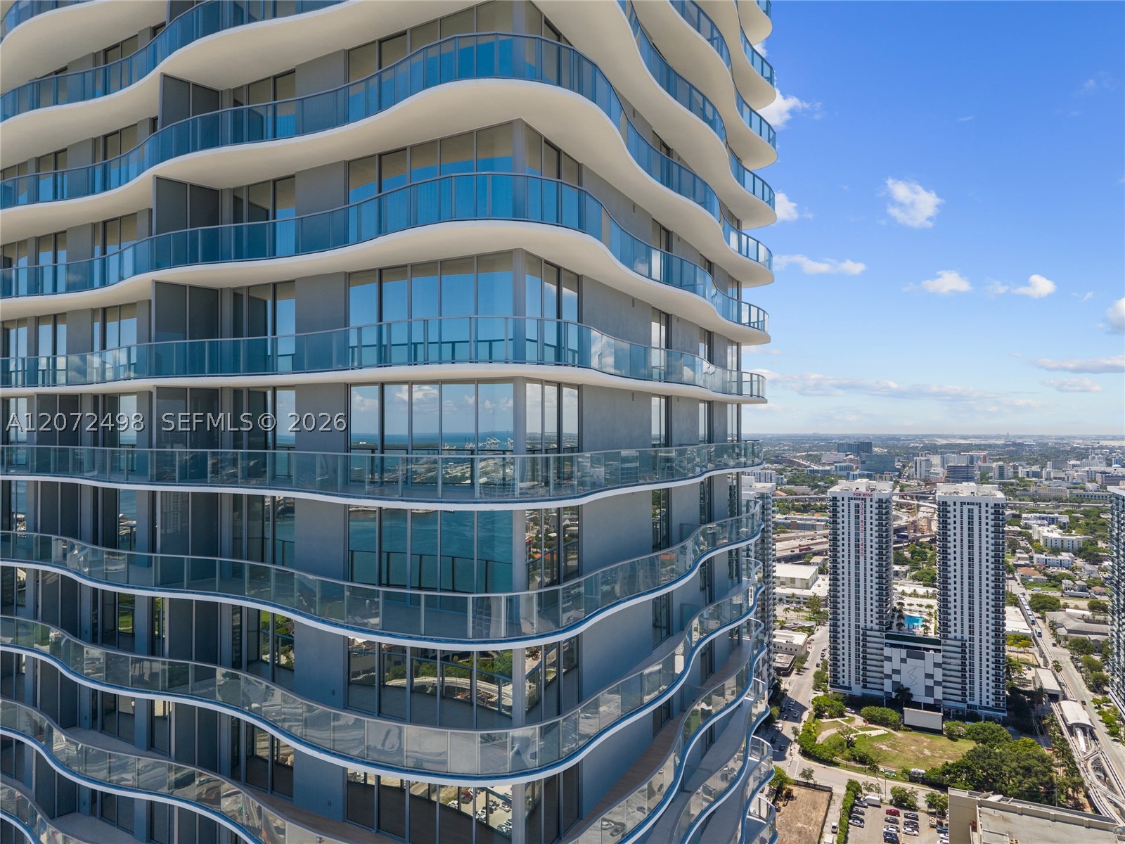 1400 Biscayne Blvd #4206, Miami FL 33132