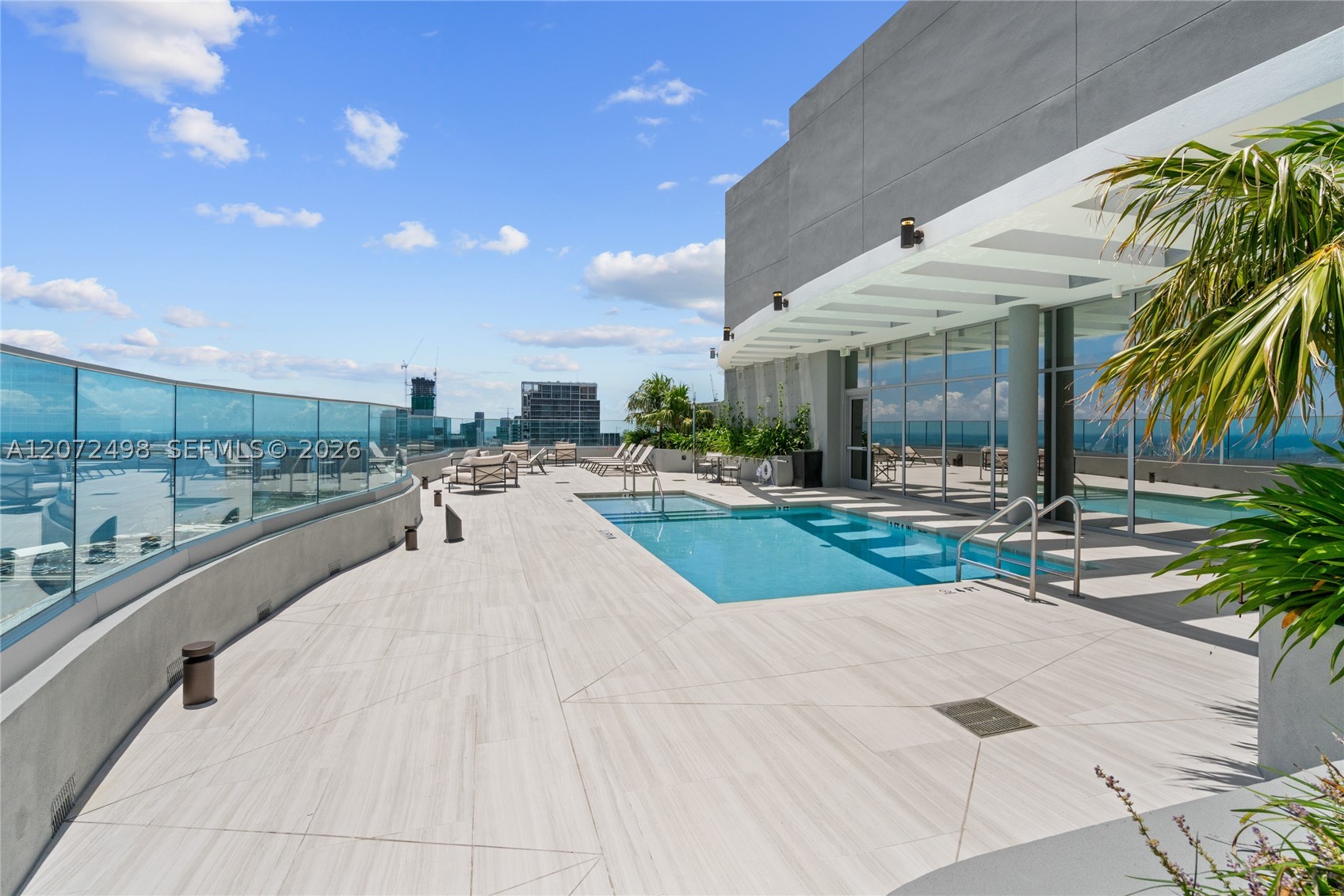1400 Biscayne Blvd #4206, Miami FL 33132