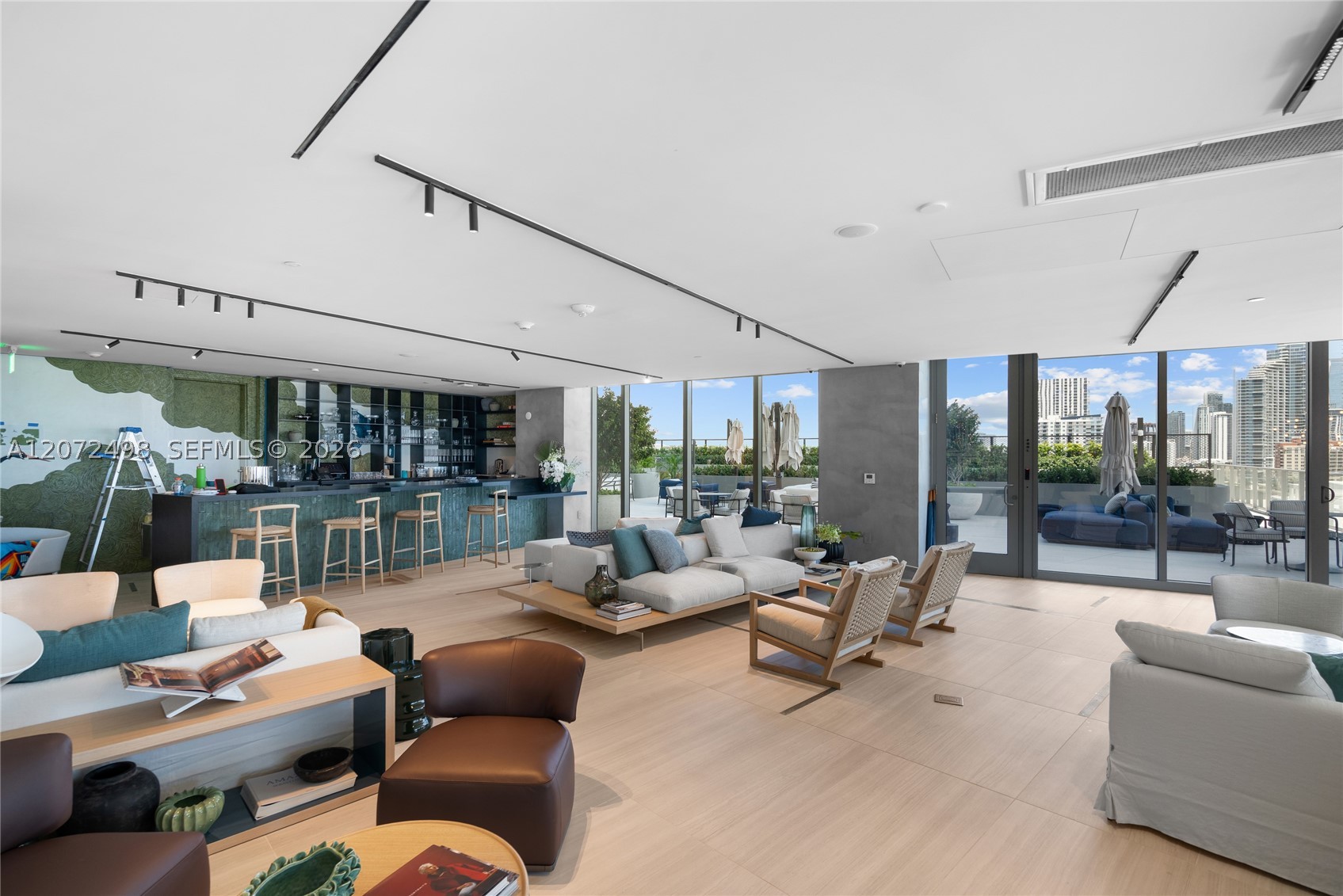 1400 Biscayne Blvd #4206, Miami FL 33132