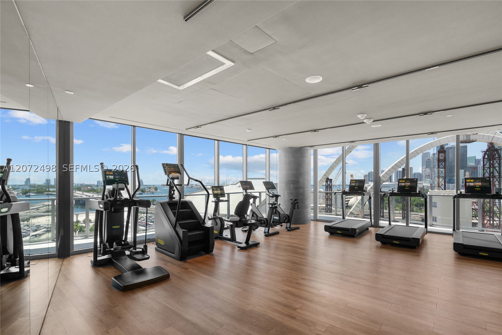 1400 Biscayne Blvd #4206, Miami FL 33132