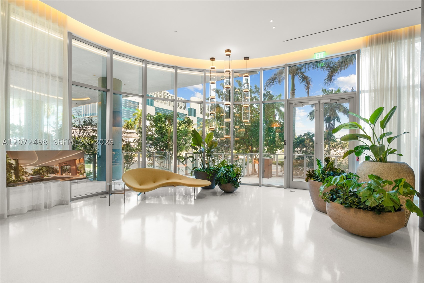 1400 Biscayne Blvd #4206, Miami FL 33132