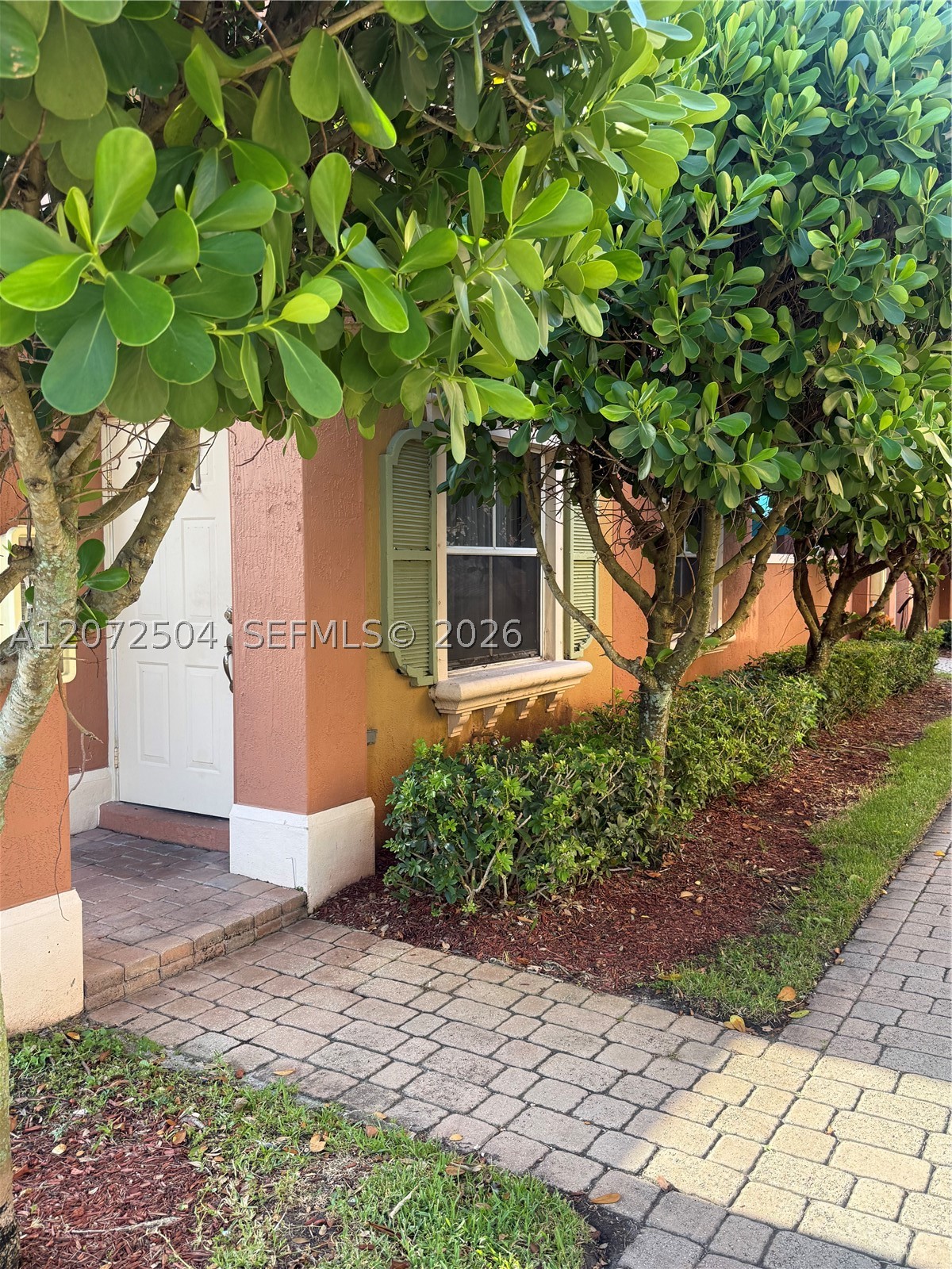 Pembroke Pines FL 33025 - A12072504