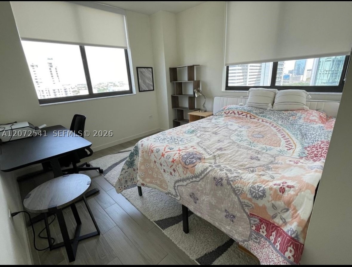 999 SW 1st Ave #1814, Miami FL 33130