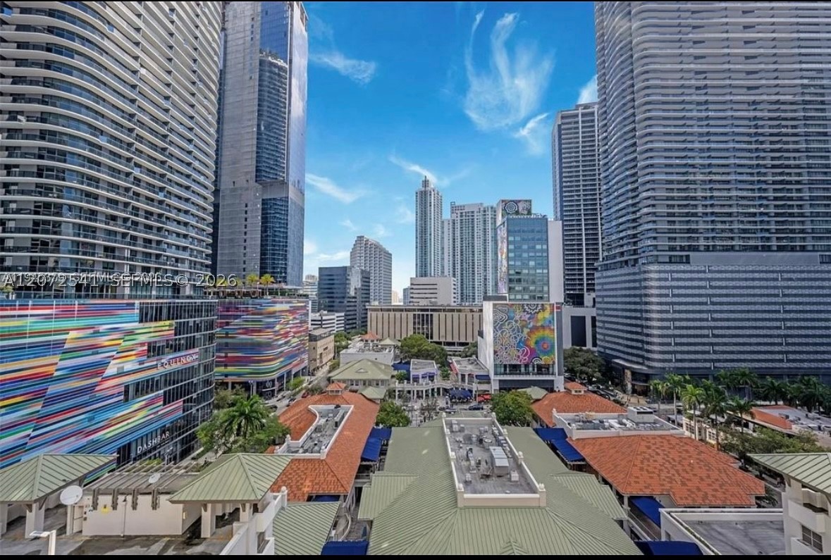 999 SW 1st Ave #1814, Miami FL 33130