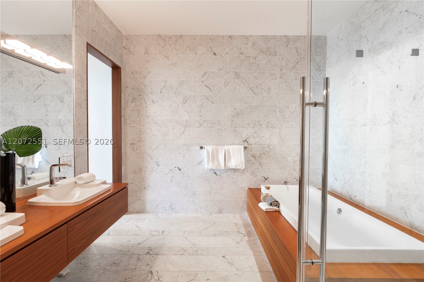 2675 S Bayshore Dr #602S, Miami FL 33133