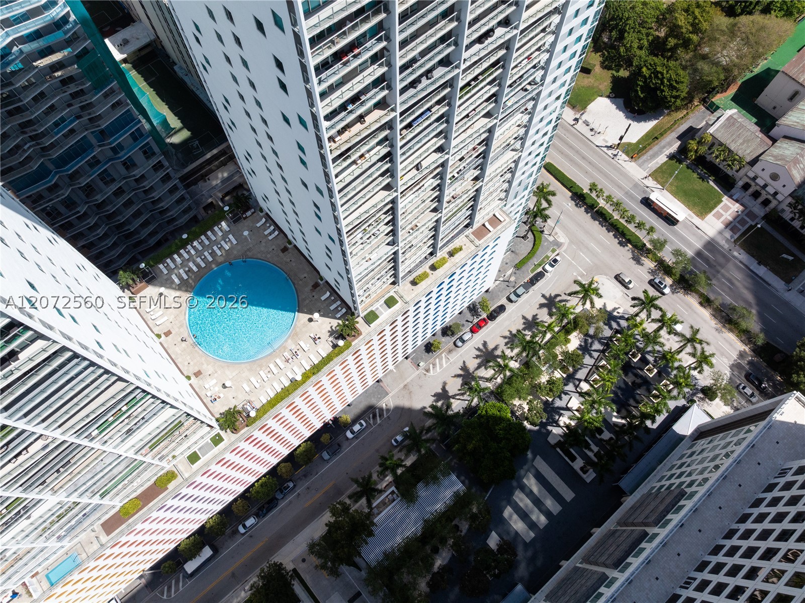 55 SE 6th St #1708, Miami FL 33131