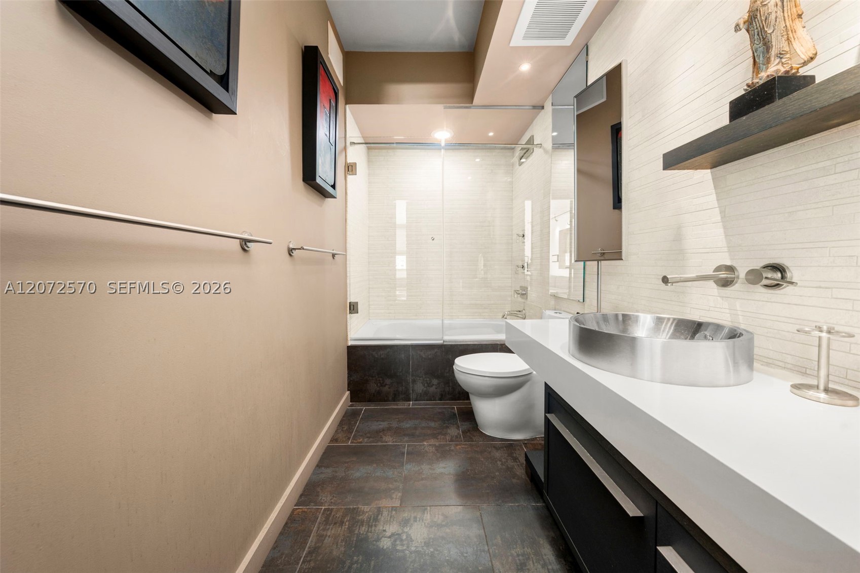 110 Washington Ave #1709, Miami Beach FL 33139