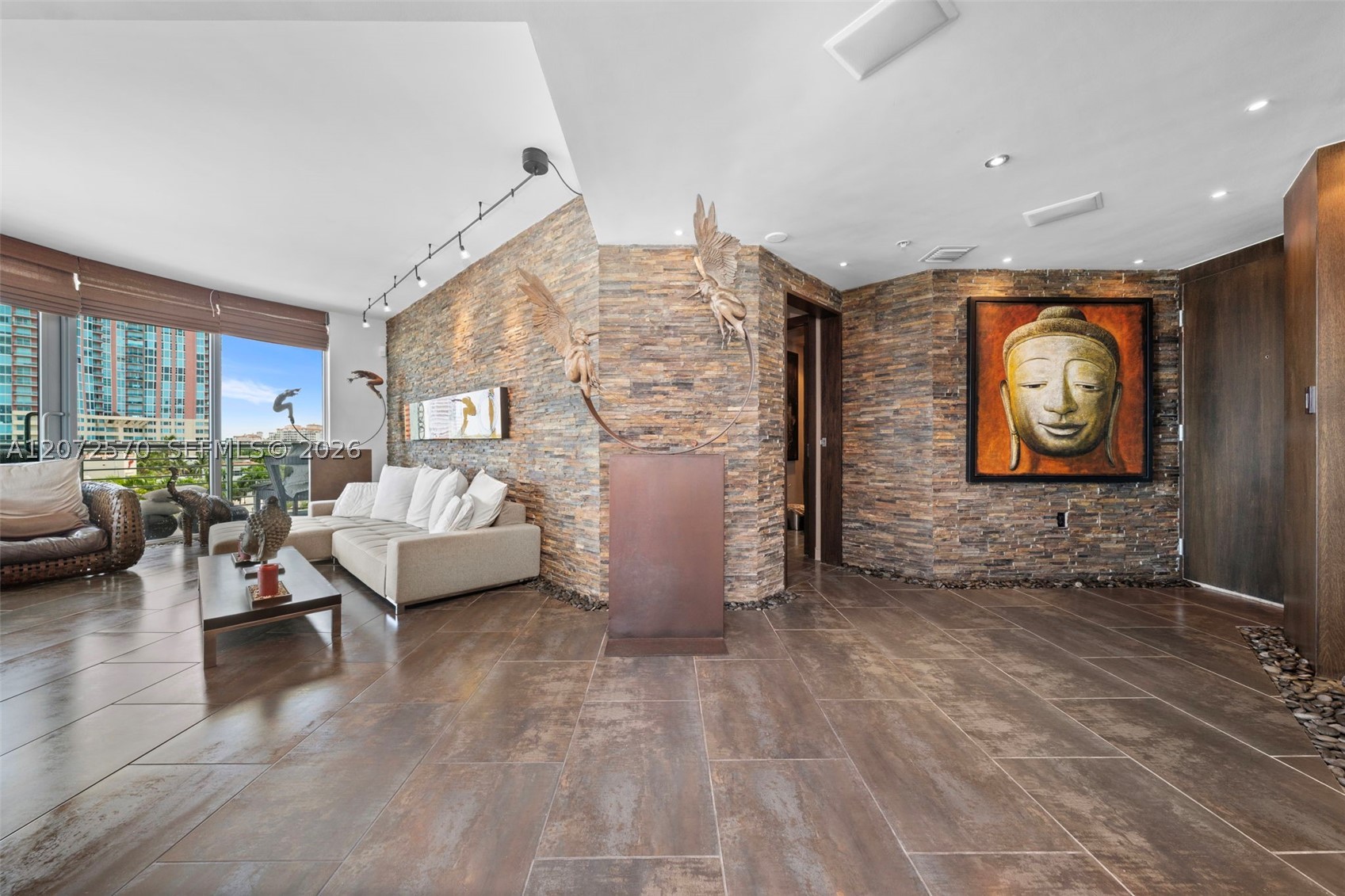 110 Washington Ave #1709, Miami Beach FL 33139