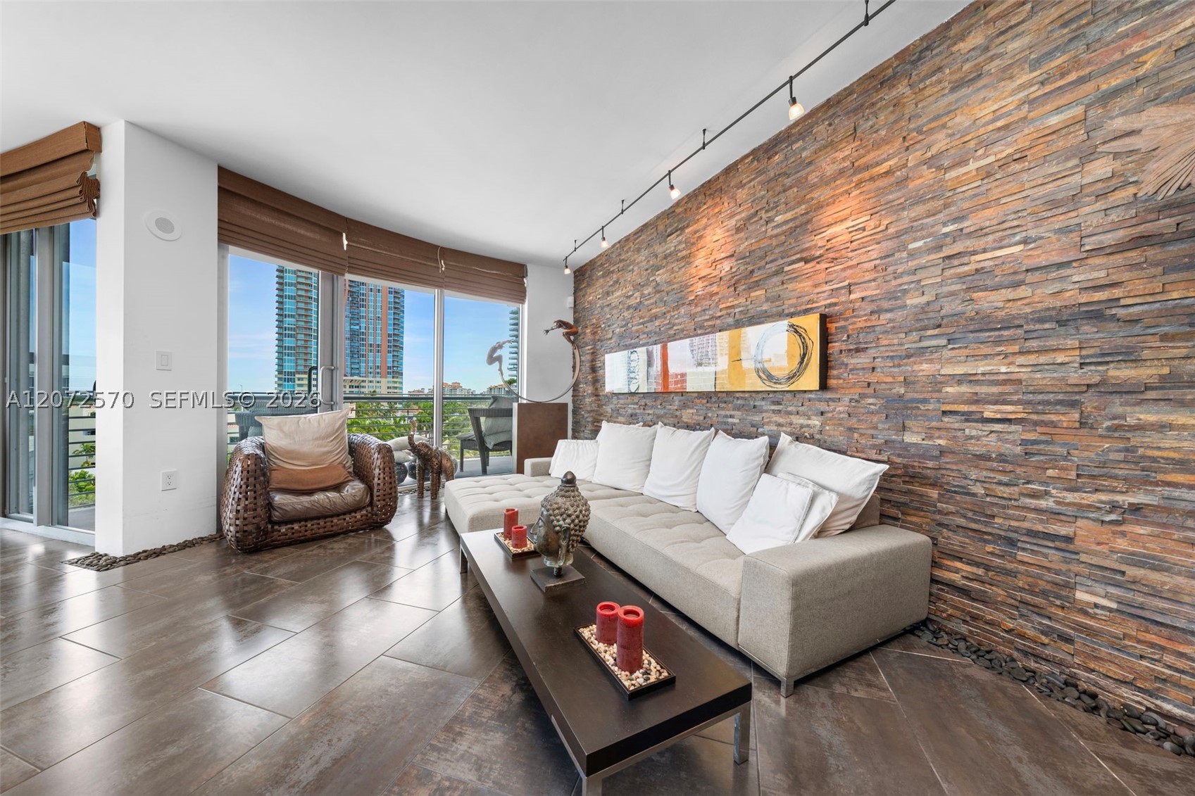 110 Washington Ave #1709, Miami Beach FL 33139