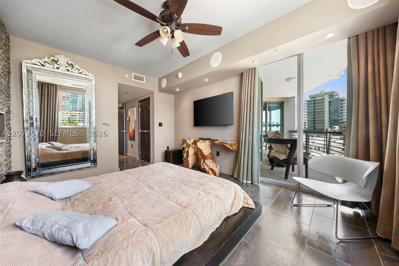 110 Washington Ave #1709, Miami Beach FL 33139
