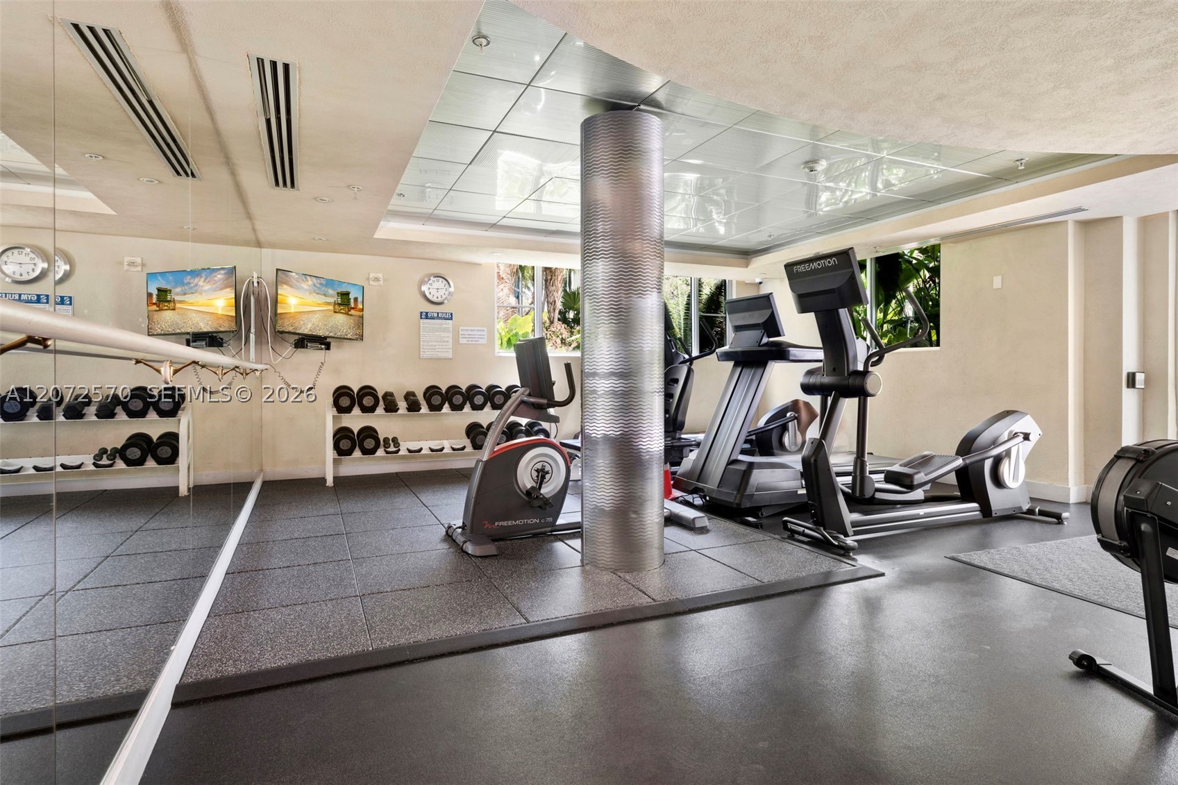 110 Washington Ave #1709, Miami Beach FL 33139