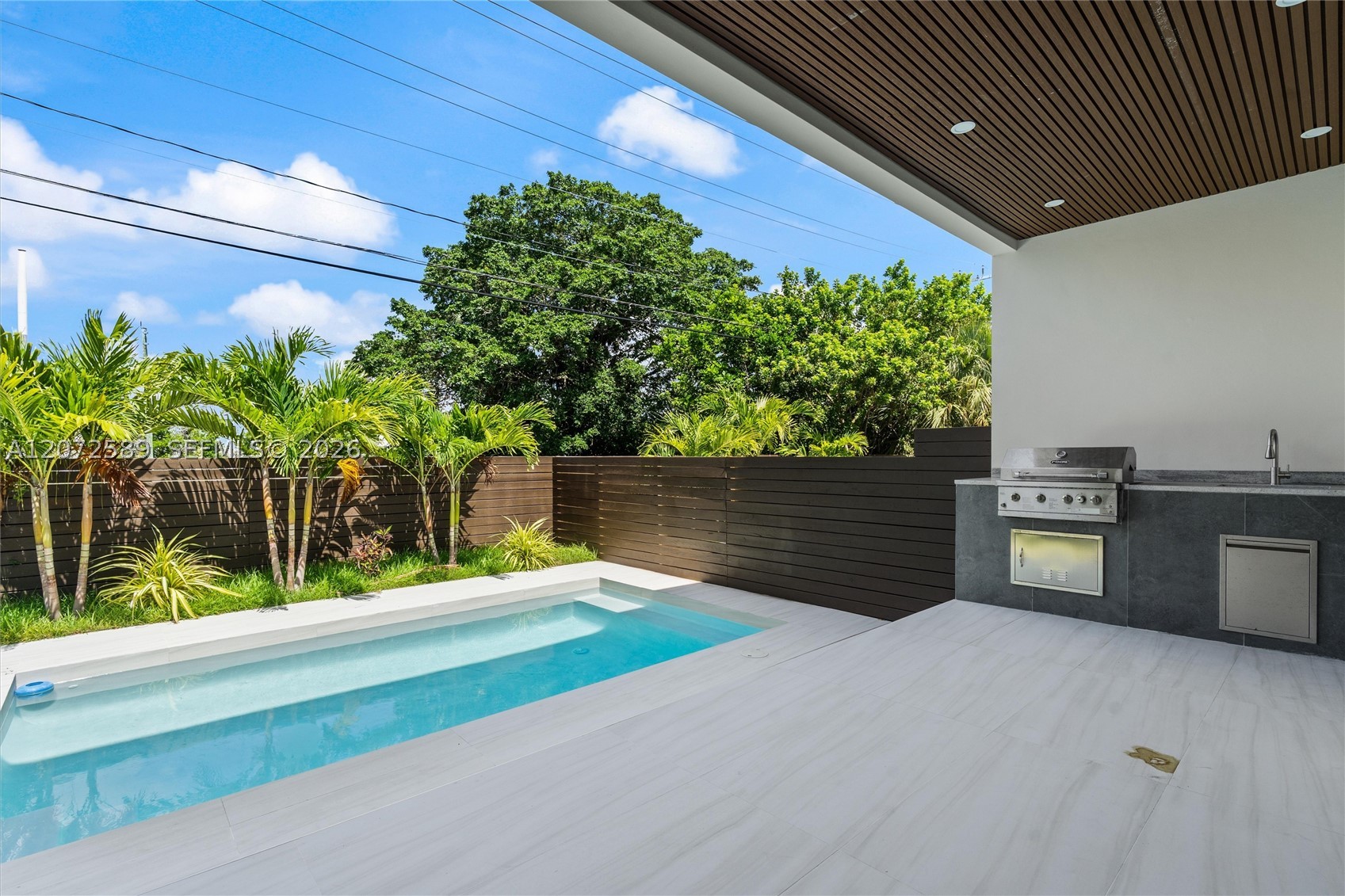 1319 NE 13th Ave #1319, Fort Lauderdale FL 33304