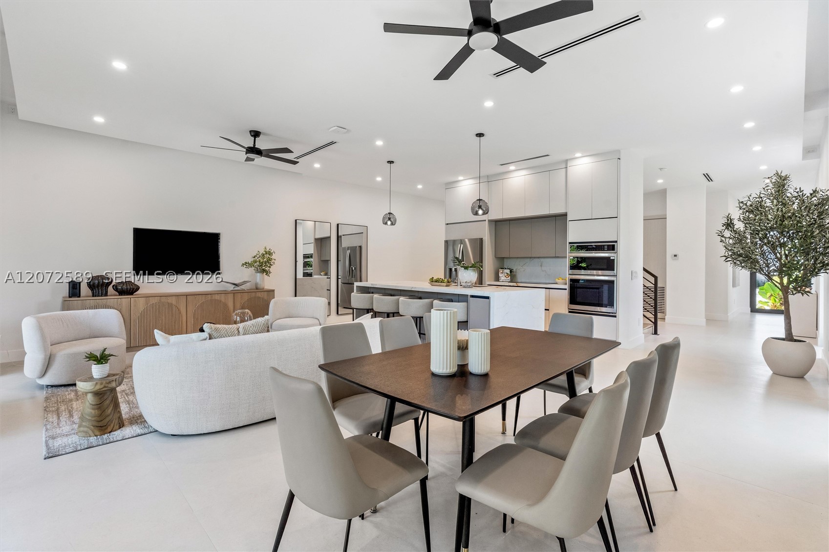 1319 NE 13th Ave #1319, Fort Lauderdale FL 33304