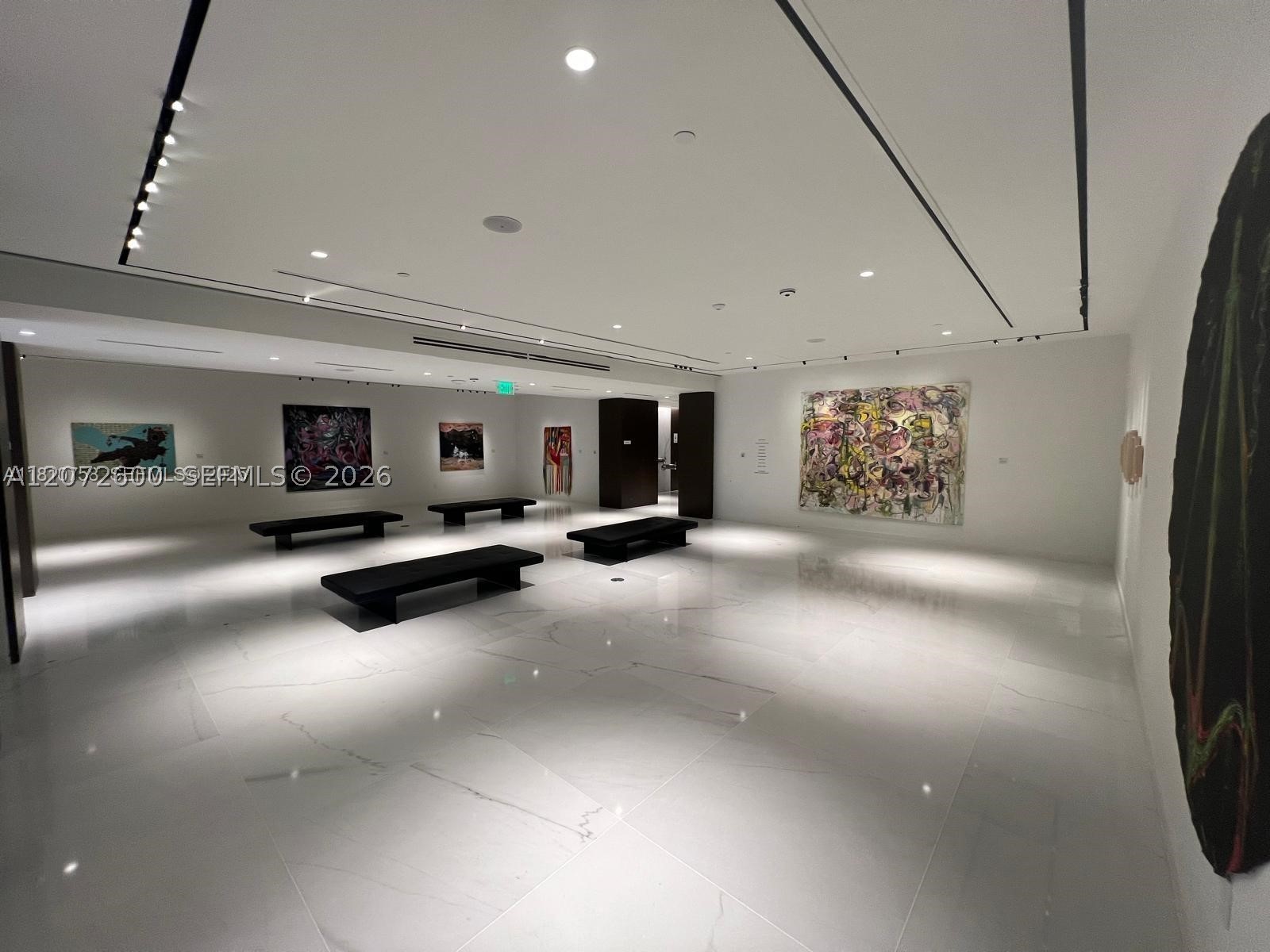 300 Biscayne Boulevard Way #1805W, Miami FL 33131