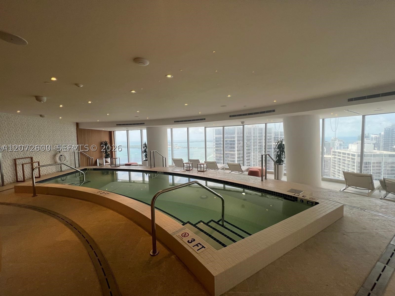300 Biscayne Boulevard Way #1805W, Miami FL 33131