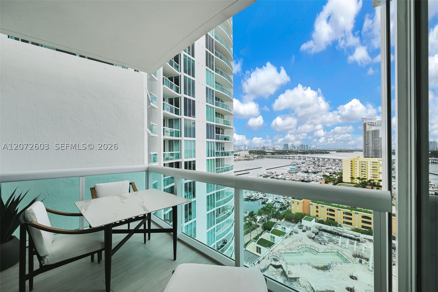 1000 S Pointe Dr #1706, Miami Beach FL 33139