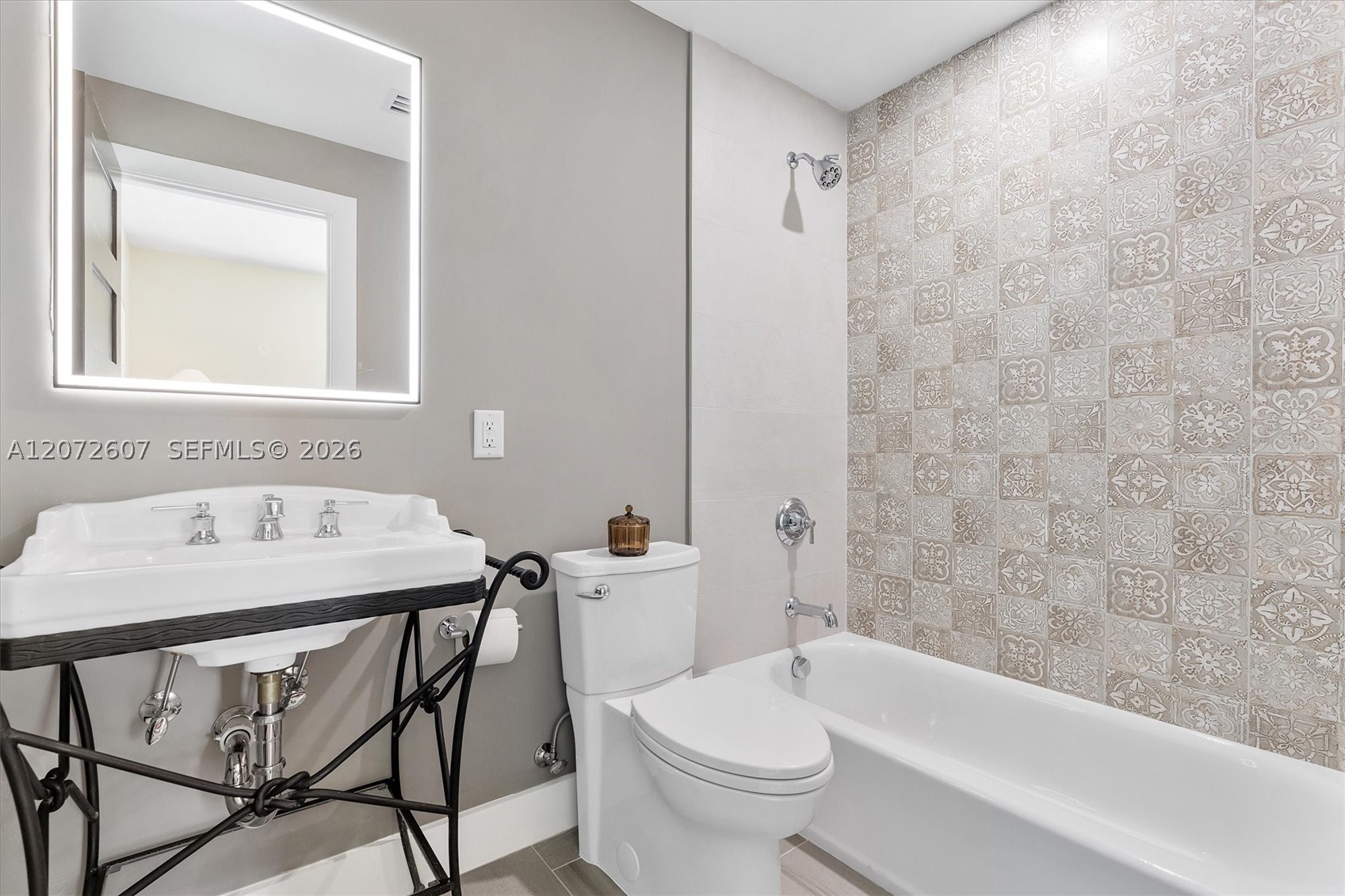 622 NE 98th St, Miami Shores FL 33138