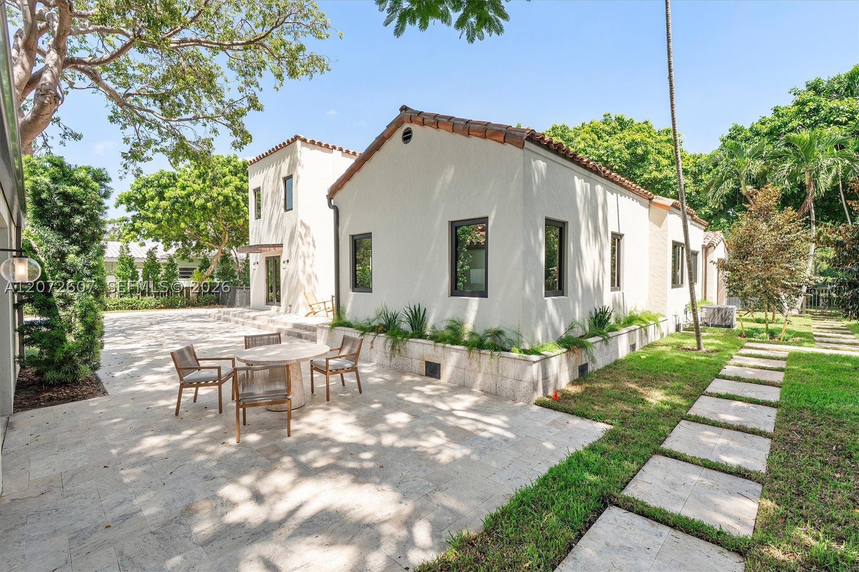 622 NE 98th St, Miami Shores FL 33138