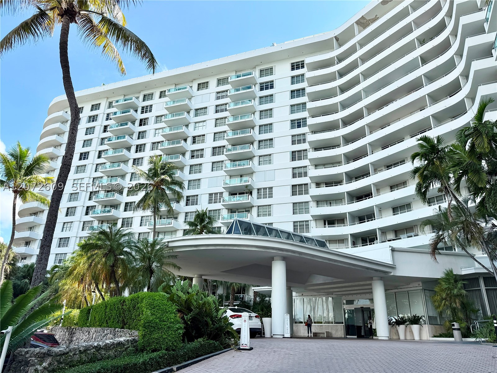 5161 Collins Ave #1612, Miami Beach FL 33140