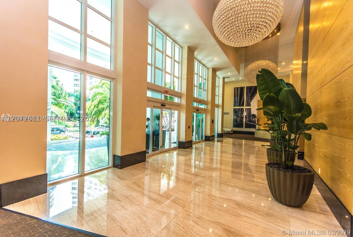 951 Brickell Ave #2700, Miami FL 33131