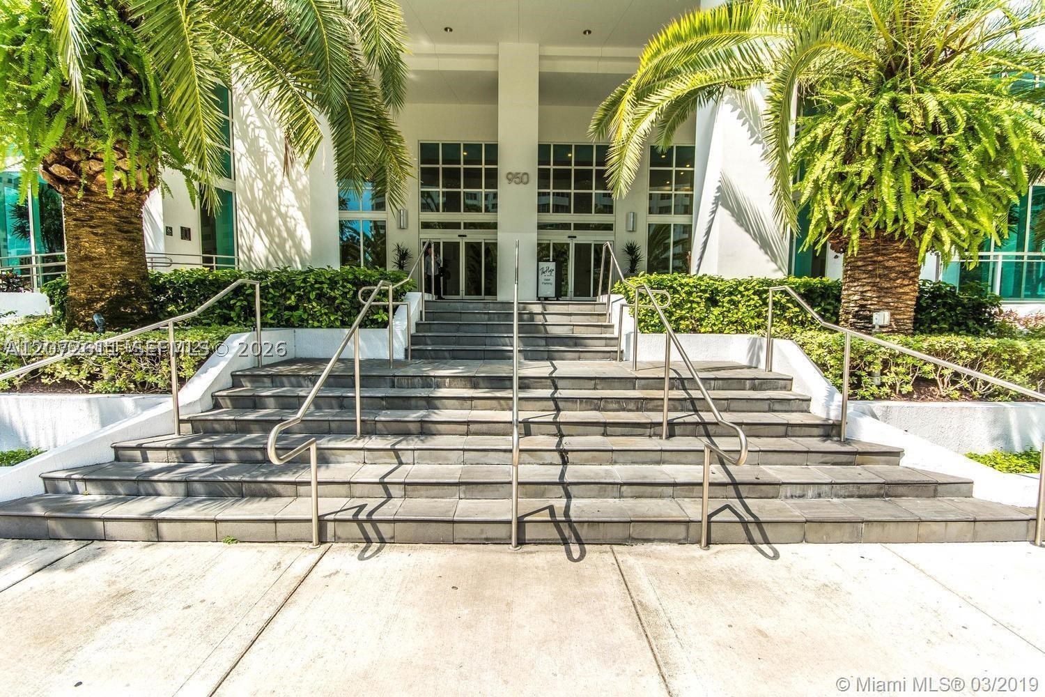 951 Brickell Ave #2700, Miami FL 33131