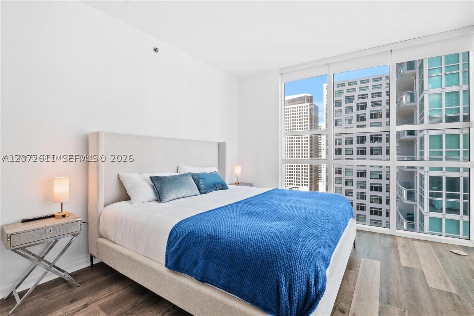 951 Brickell Ave #2700, Miami FL 33131